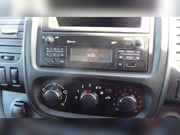 Used Renault Trafic 2018 for sale - 79054059: Photo