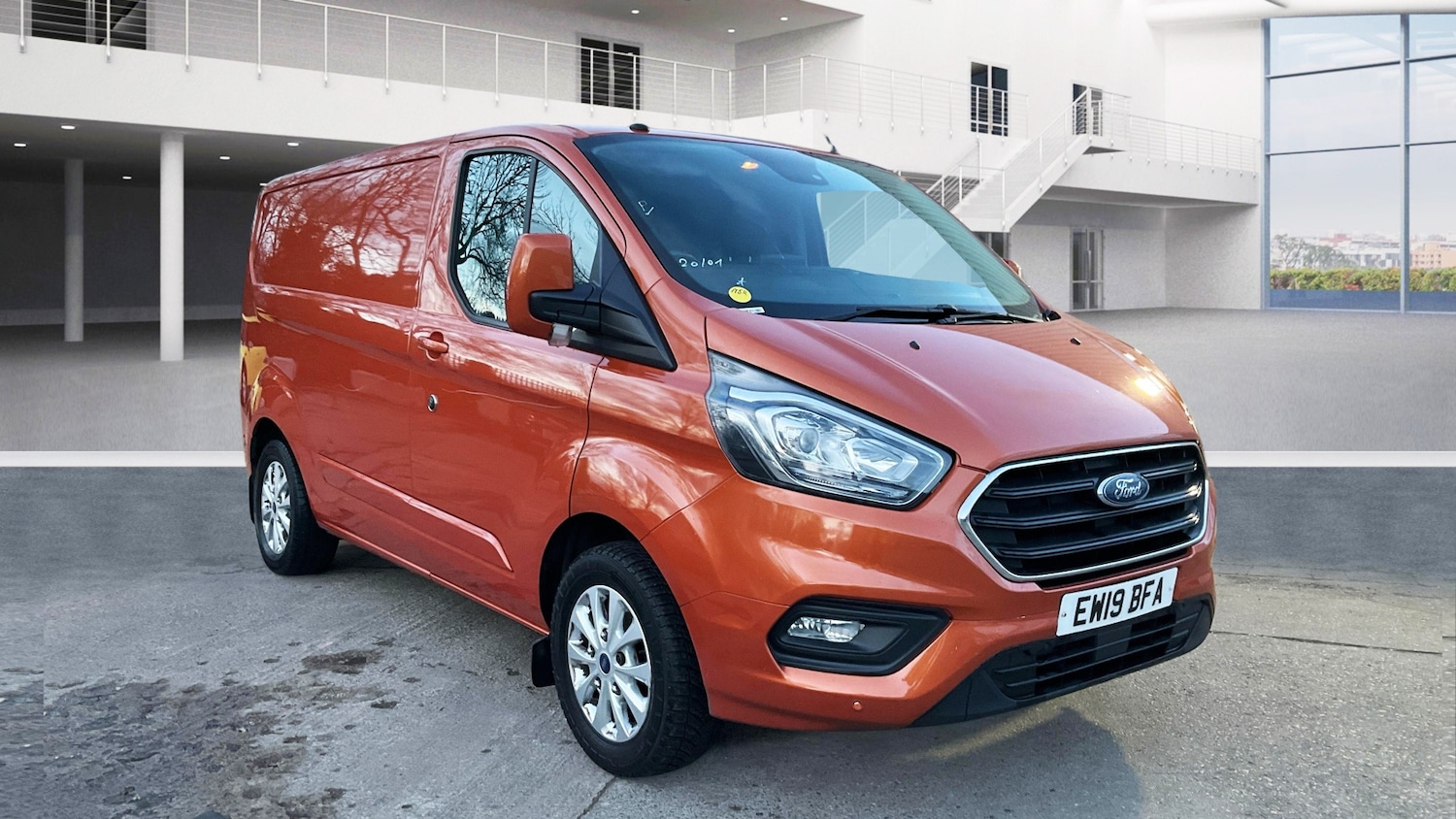 Used Ford Transit Custom 2019 for sale - 77435855: Photo 2
