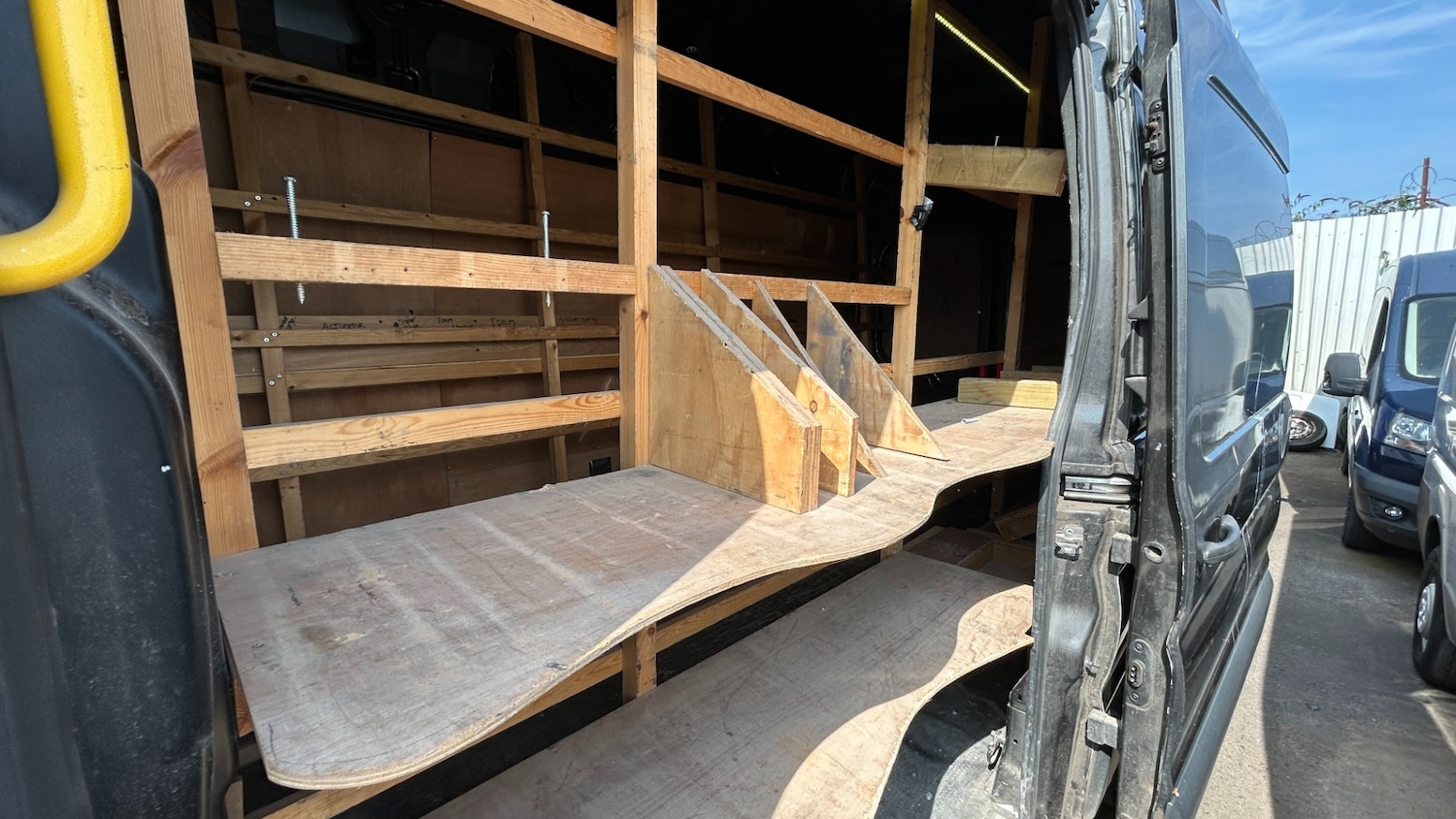 Used Ford Transit 2019 for sale - 76413410: Photo 11