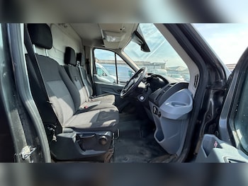 Used Ford Transit 2019 for sale - 76413410: Photo