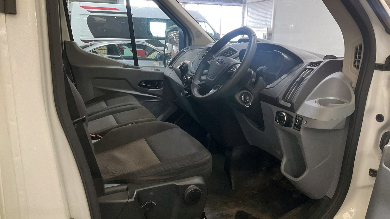 Used Ford Transit 2019 for sale - 75970367: Photo 3