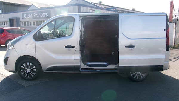 Used Vauxhall Vivaro 2020 for sale - 75380715: Photo 12
