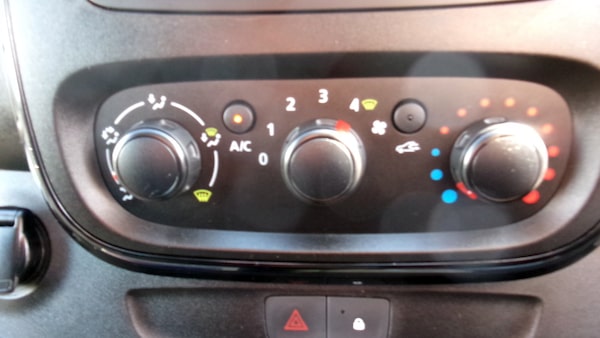 Used Vauxhall Vivaro 2020 for sale - 75380715: Photo 5