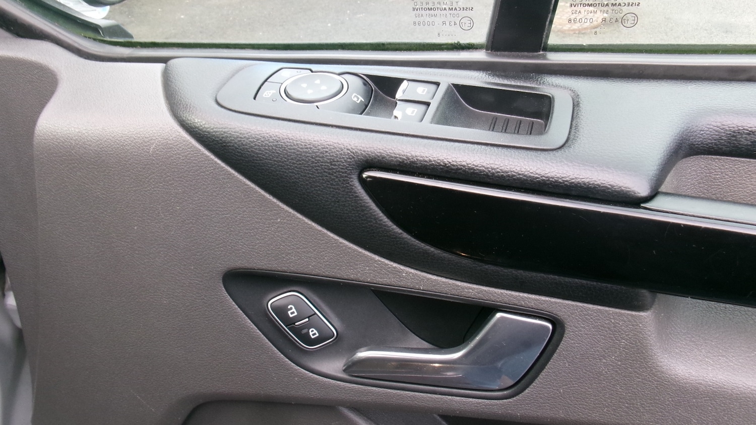 Used Ford Tourneo Custom 2018 for sale - 77168748: Photo 27