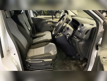 Used Vauxhall Vivaro 2017 for sale - 78485189: Photo