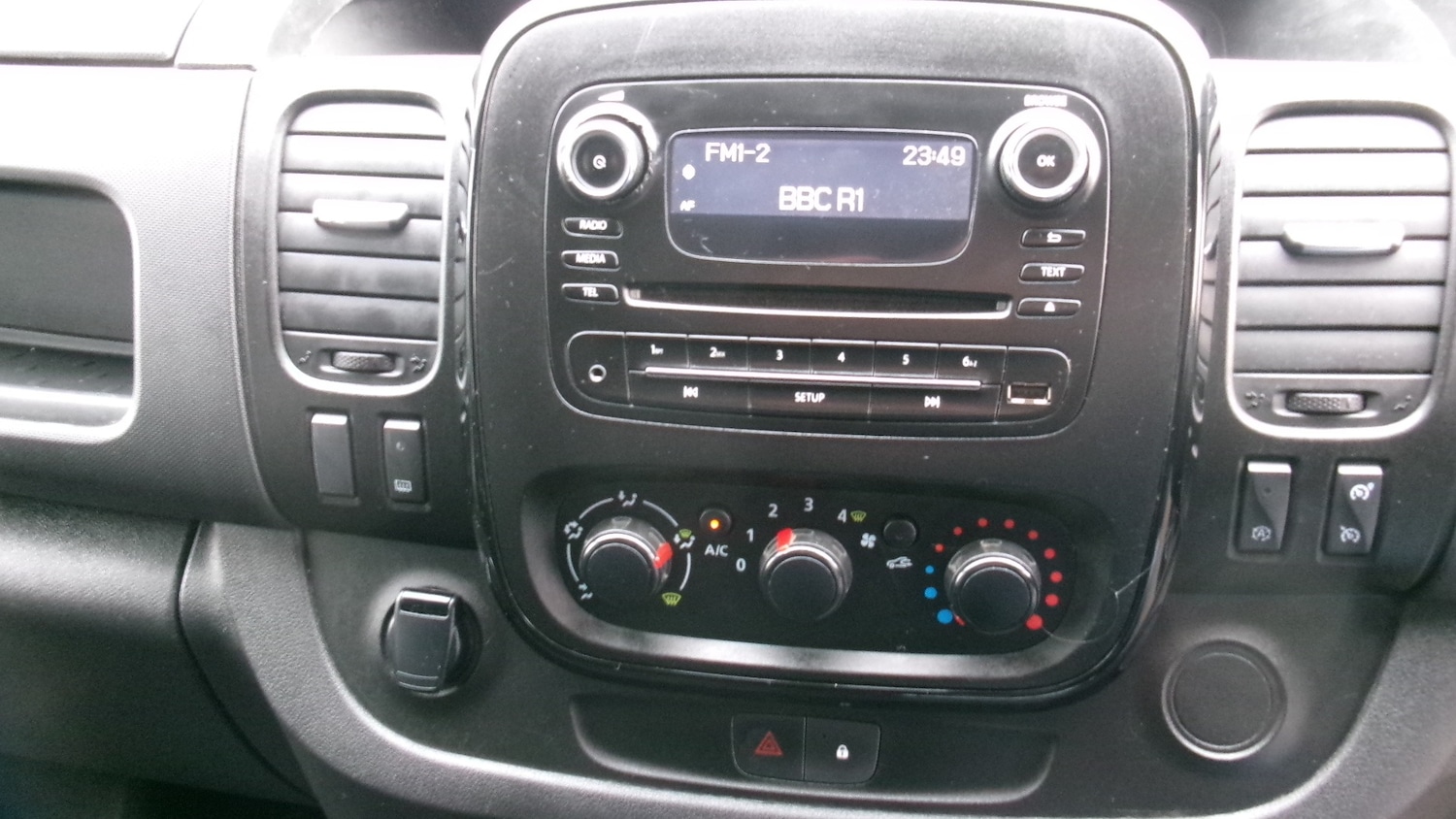 Used Vauxhall Vivaro 2018 for sale - 77198289: Photo 20