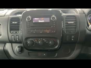 Used Vauxhall Vivaro 2015 for sale - 75148136: Photo