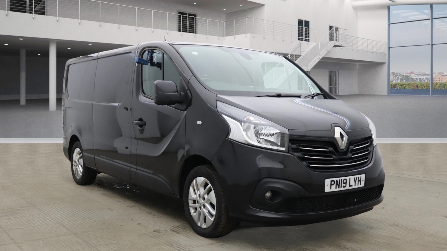 Used Renault Trafic 2019 for sale - 77558474: Photo 2