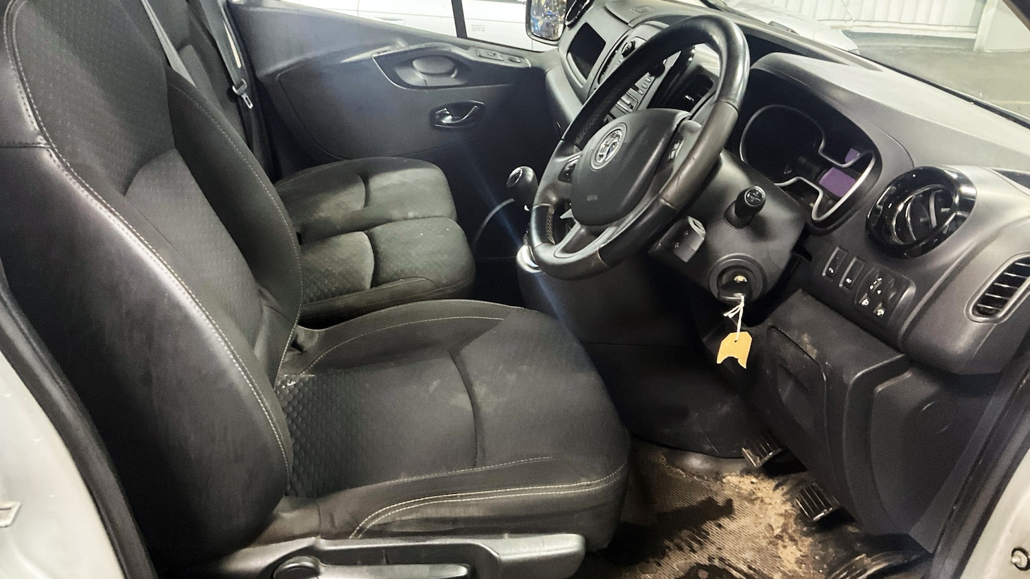 Used Vauxhall Vivaro 2018 for sale - 76580445: Photo 3