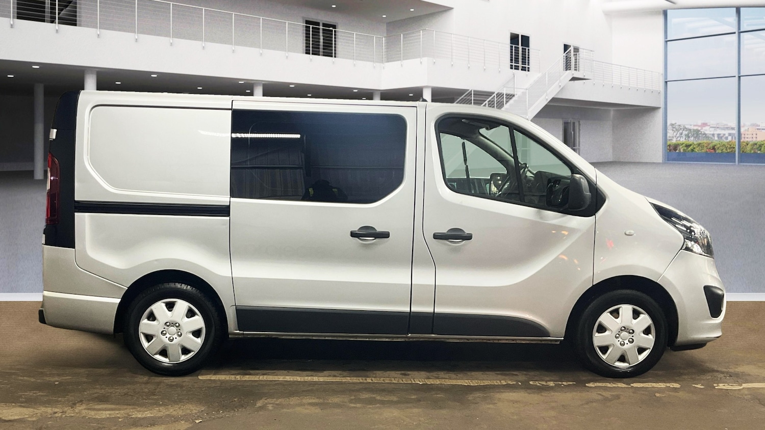 Used Vauxhall Vivaro 2018 for sale - 76580445: Photo 8