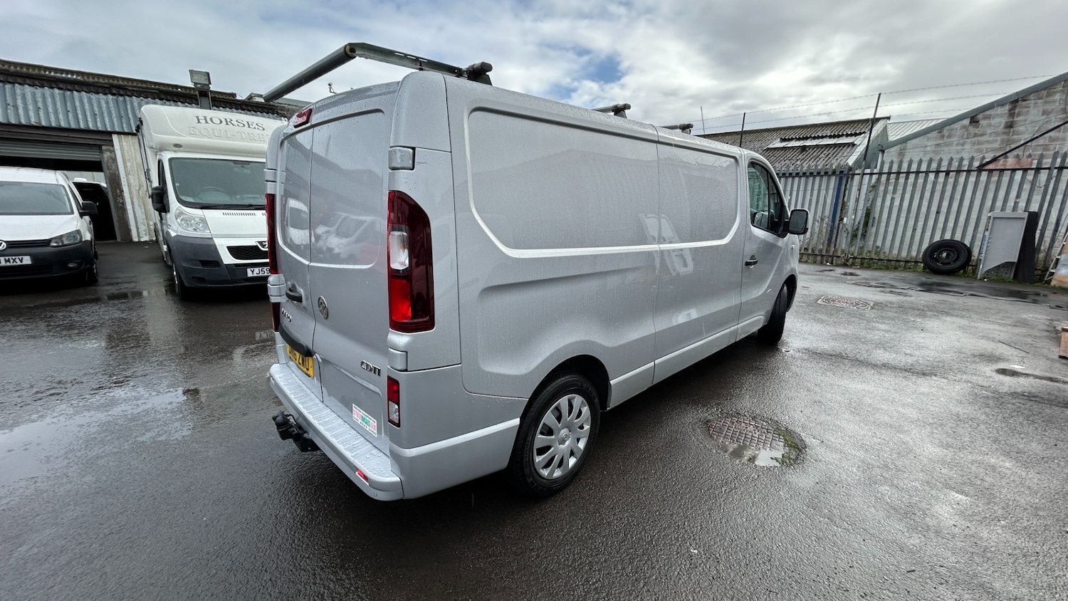 Used Vauxhall Vivaro 2016 for sale - 76321711: Photo 8