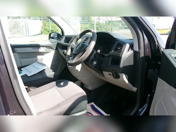 Used Volkswagen Transporter 2019 for sale - 78329068: Photo