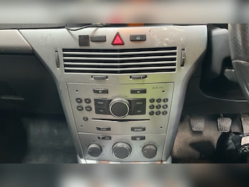 Used Vauxhall Astra Van 2012 for sale - 76414005: Photo