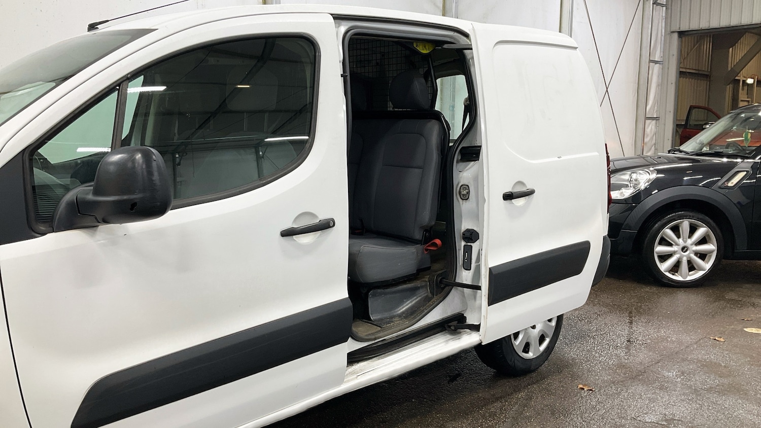 Used Peugeot Partner 2013 for sale - 76738376: Photo 7