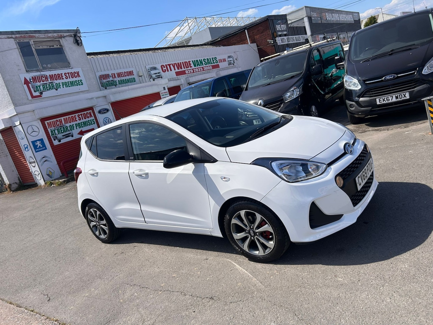 Used Hyundai i10 2019 for sale - 76413356: Photo 15