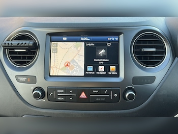 Used Hyundai i10 2019 for sale - 76413356: Photo