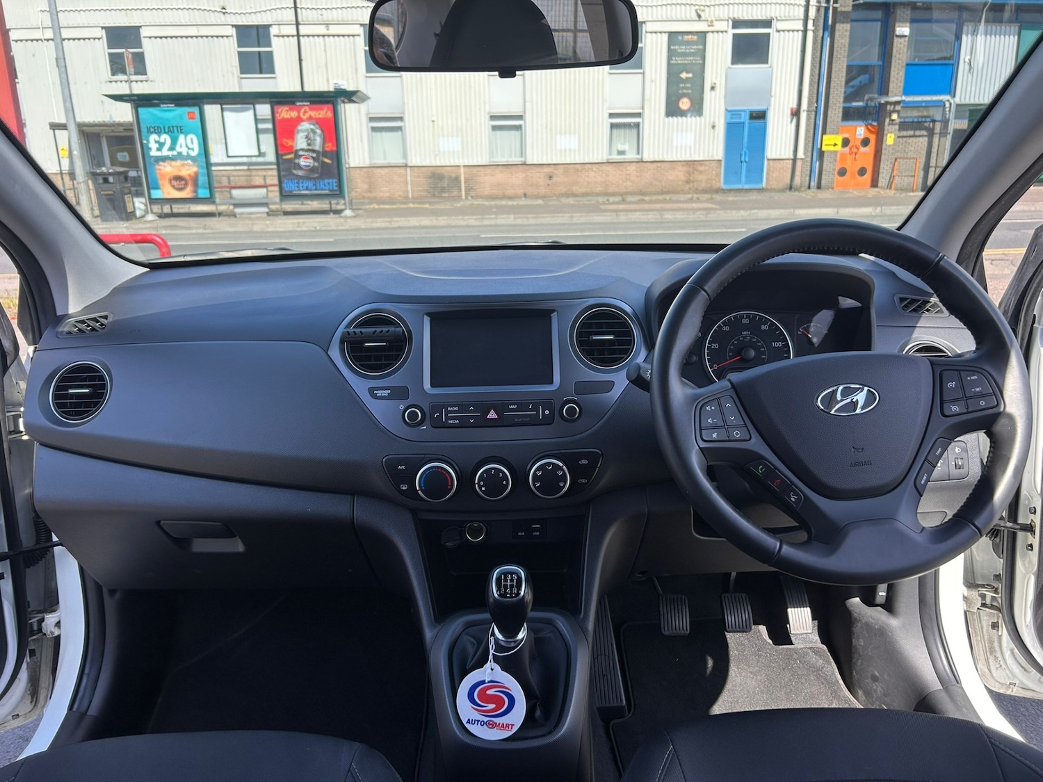 Used Hyundai i10 2019 for sale - 76413356: Photo 6