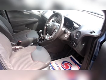 Used Ford Transit Courier 2020 for sale - 76413399: Photo