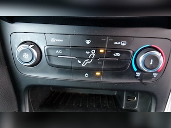 Used Ford Focus 2016 for sale - 76428784: Photo