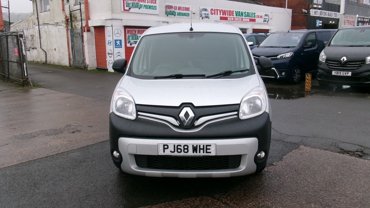 Used Renault Kangoo 2018 for sale - 75795130: Photo 15