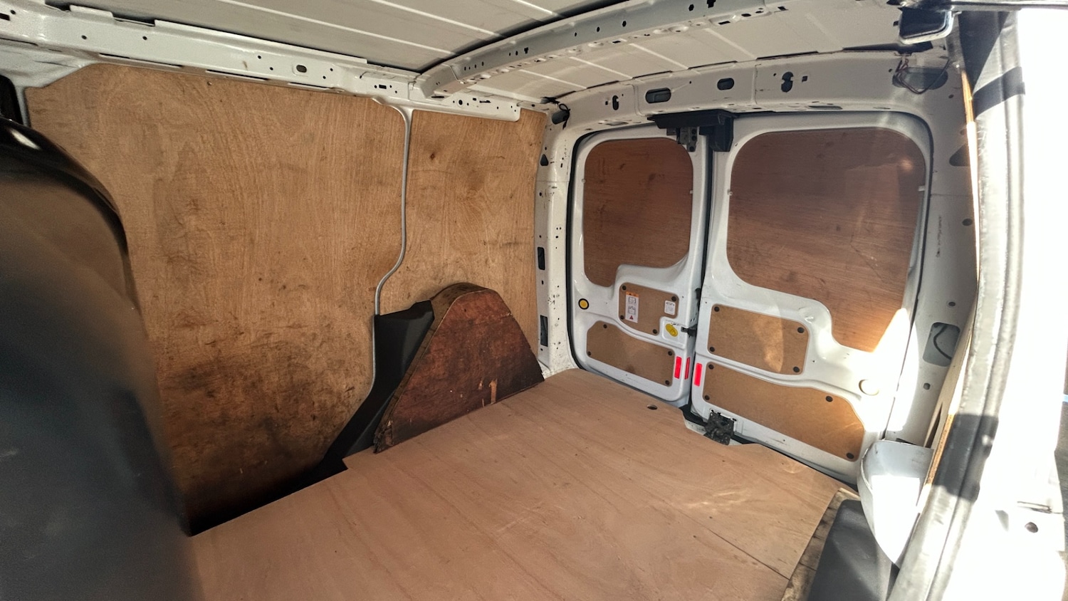 Used Ford Transit Connect 2018 for sale - 76924169: Photo 14