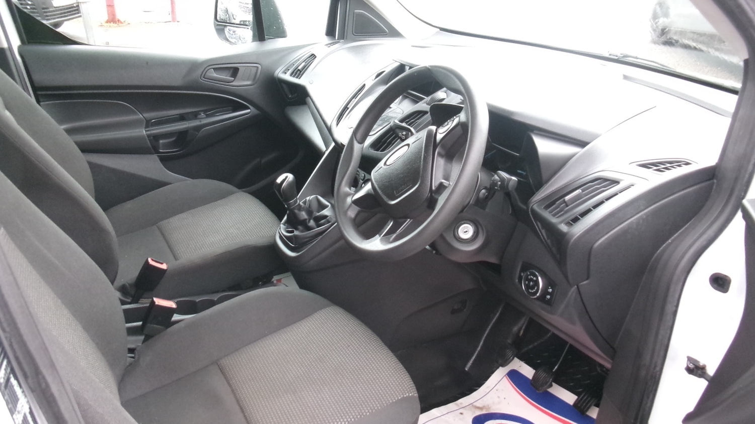 Used Ford Transit Connect 2018 for sale - 76924169: Photo 3