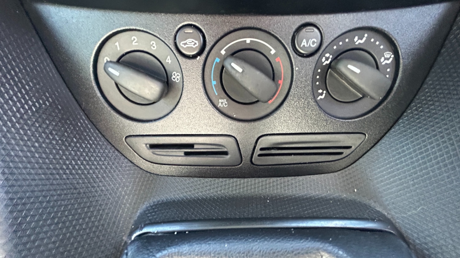 Used Ford Transit Connect 2018 for sale - 76924169: Photo 6