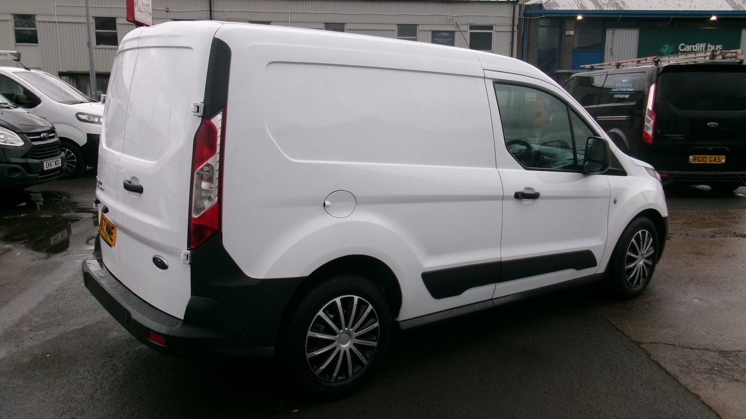 Used Ford Transit Connect 2018 for sale - 76924169: Photo 8