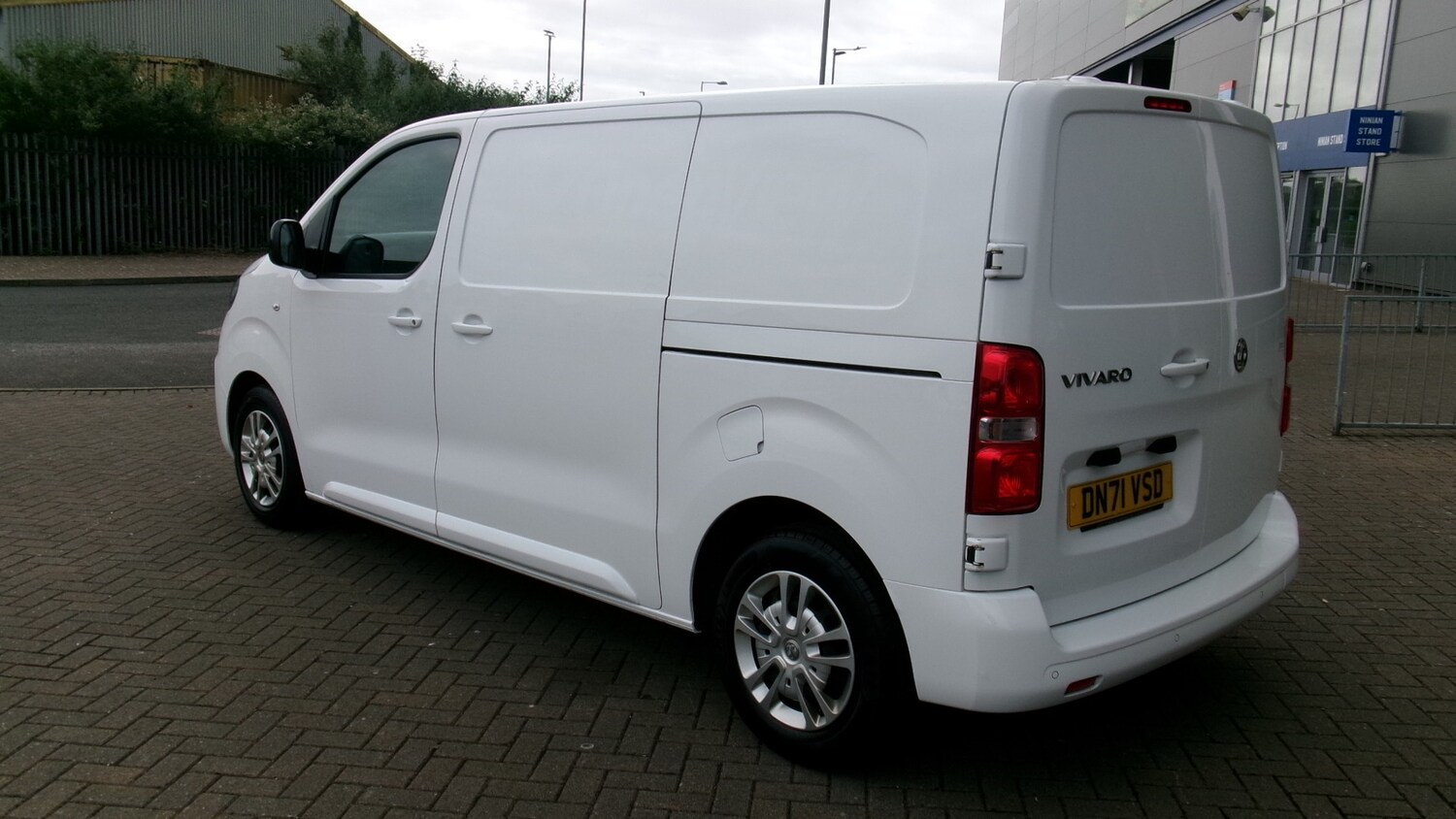 Used Vauxhall Vivaro 2021 for sale - 76302190: Photo 11