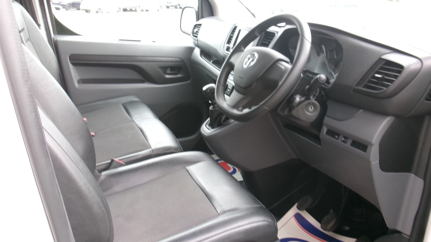 Used Vauxhall Vivaro 2021 for sale - 76302190: Photo 3