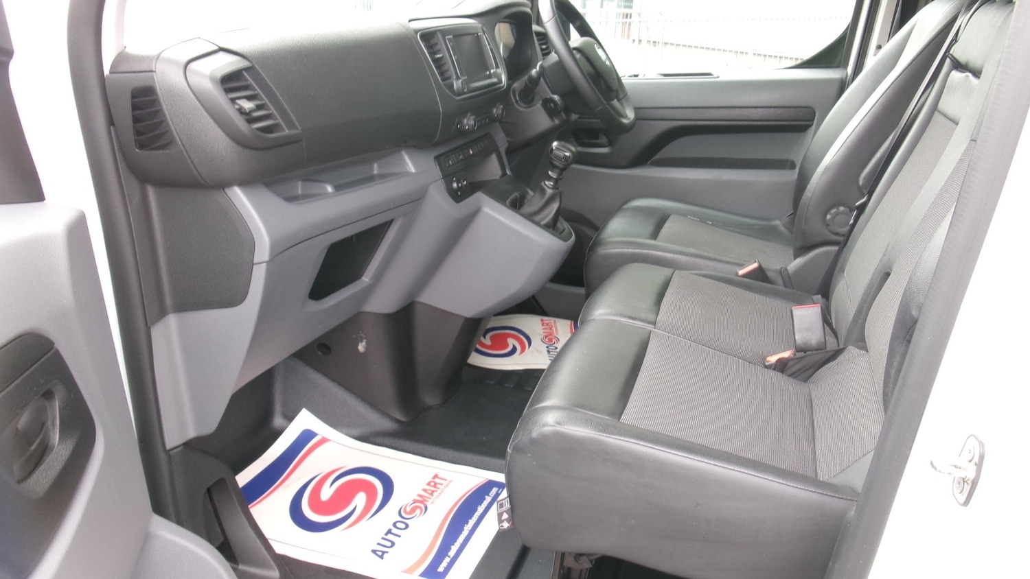 Used Vauxhall Vivaro 2021 for sale - 76302190: Photo 7