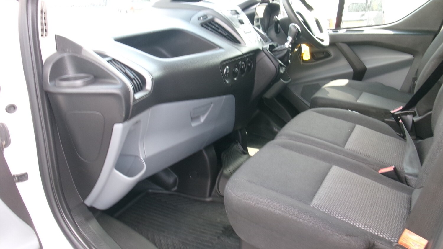 Used Ford Transit Custom 2018 for sale - 76302076: Photo 16