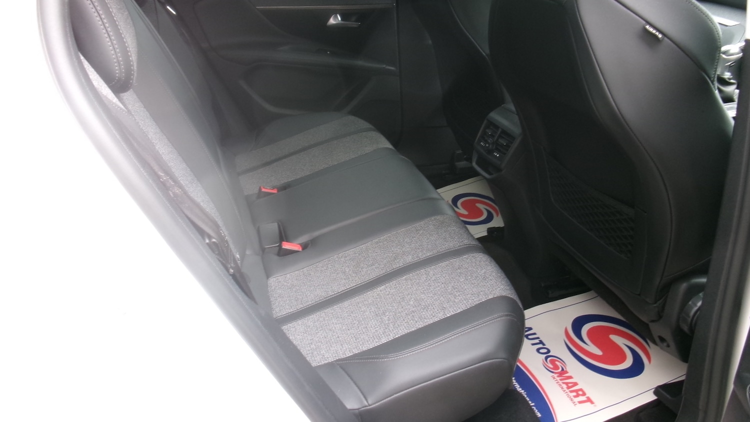 Used Peugeot 3008 2019 for sale - 76613653: Photo 11