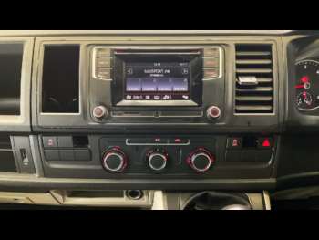 Used Volkswagen Transporter 2019 for sale - 74289028: Photo