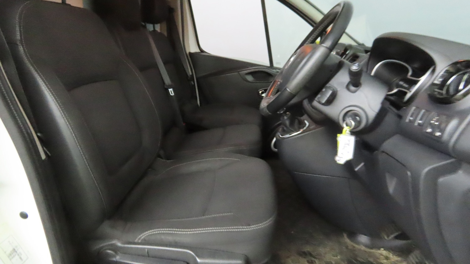 Used Vauxhall Vivaro 2018 for sale - 77790684: Photo 3