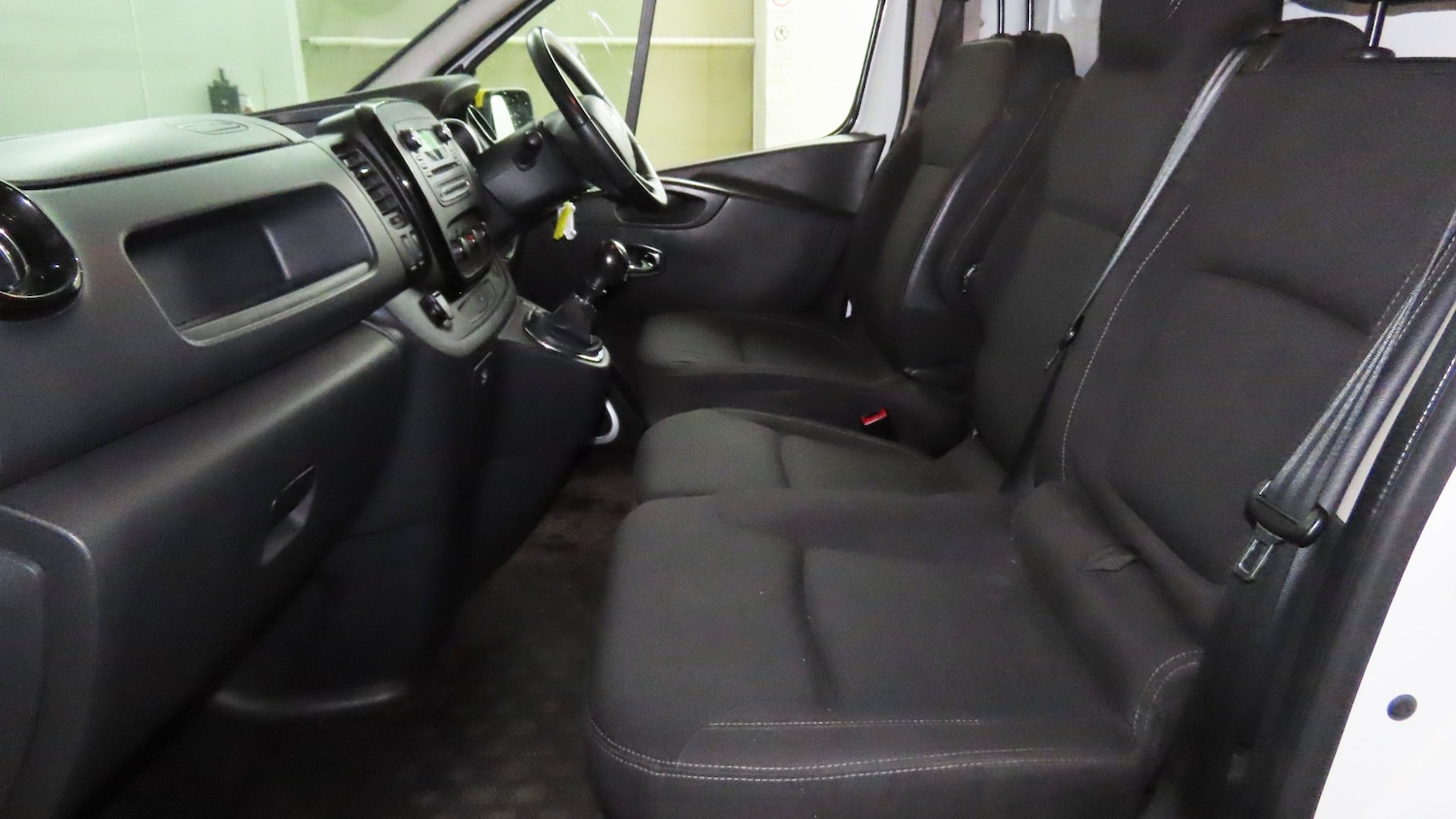 Used Vauxhall Vivaro 2018 for sale - 77790684: Photo 5