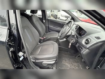 Used Hyundai i10 2018 for sale - 79868093: Photo