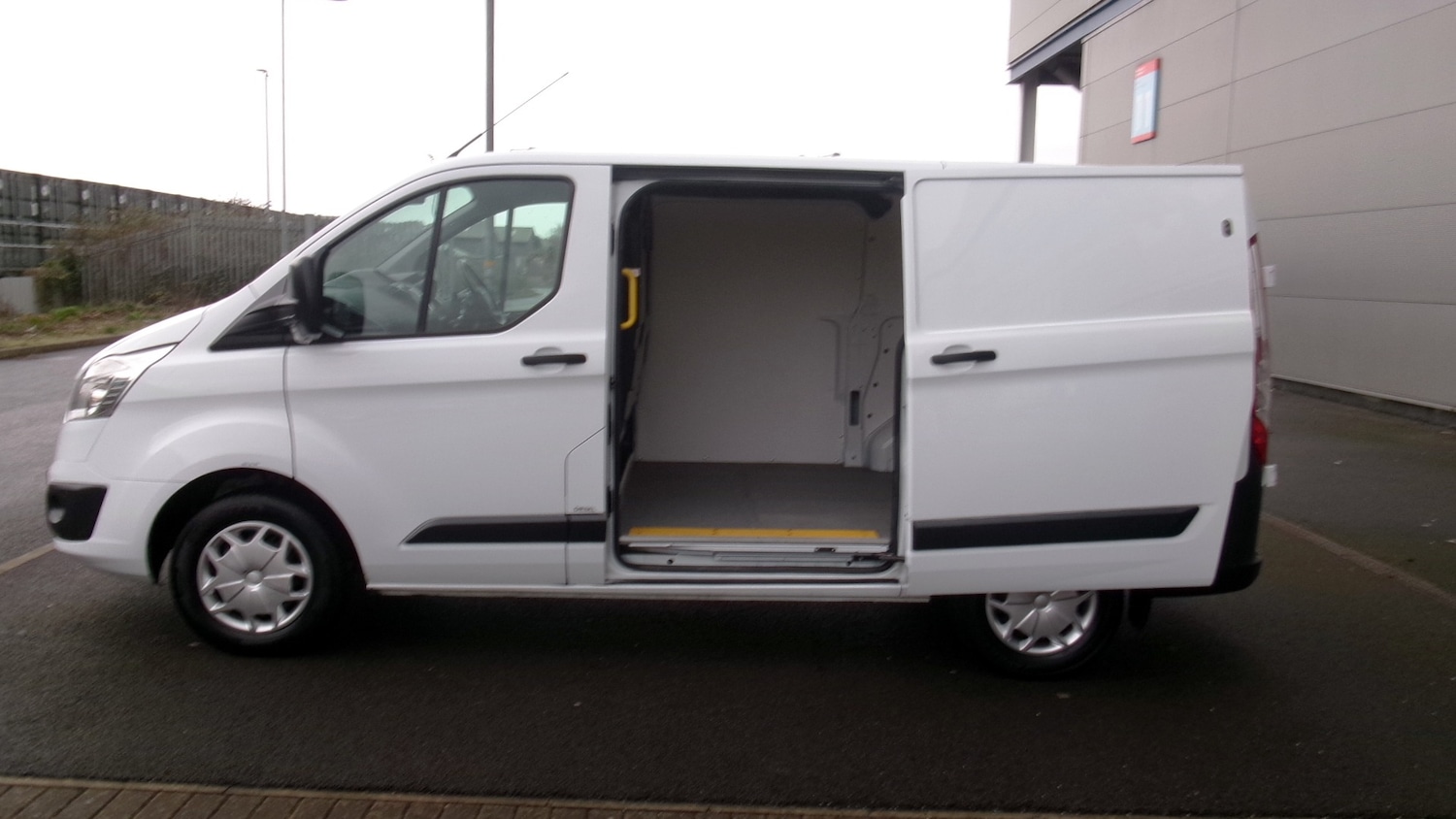 Used Ford Transit Custom 2019 for sale - 77077168: Photo 12