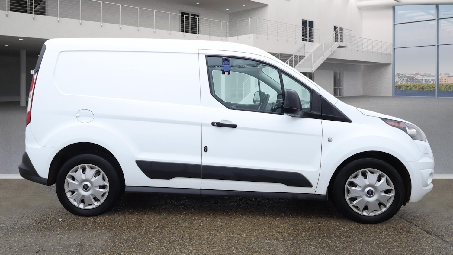 Used Ford Transit Connect 2017 for sale - 76682413: Photo 12