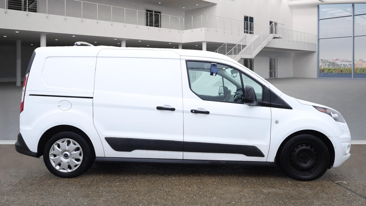 Used Ford Transit Connect 2018 for sale - 76694651: Photo 11