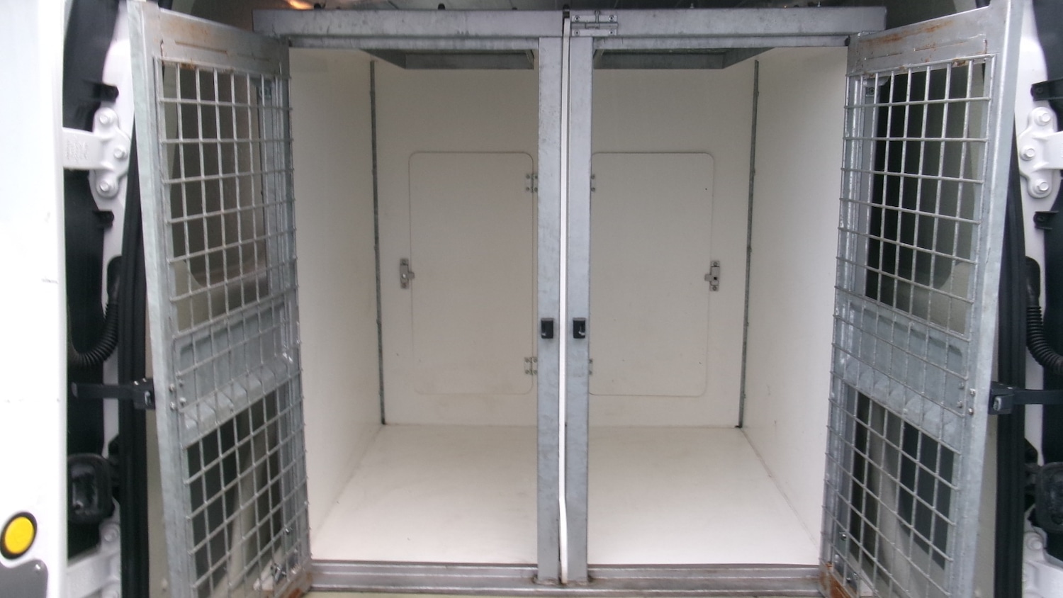 Used Ford Transit Connect 2018 for sale - 76694651: Photo 18