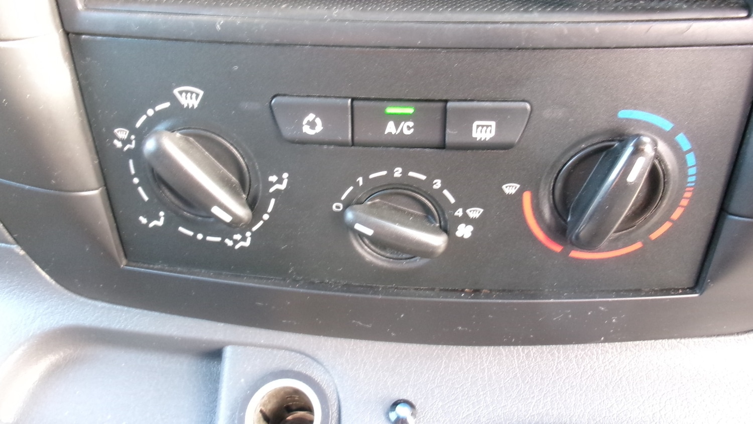 Used Peugeot Expert 2013 for sale - 77337788: Photo 5