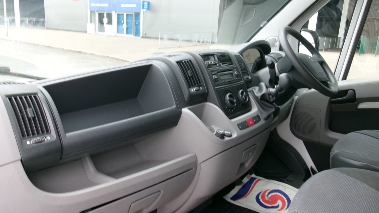 Used Peugeot Boxer 2009 for sale - 76302604: Photo 23