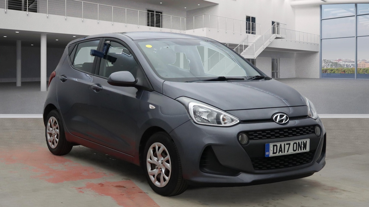 Used Hyundai i10 2017 for sale - 76626735: Photo 2