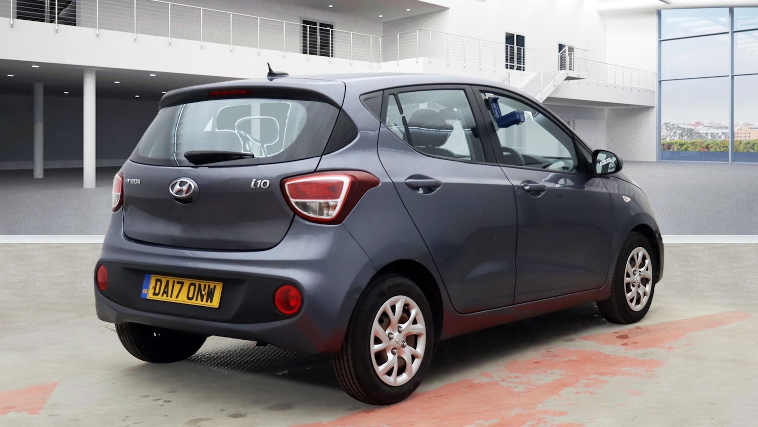 Used Hyundai i10 2017 for sale - 76626735: Photo 9
