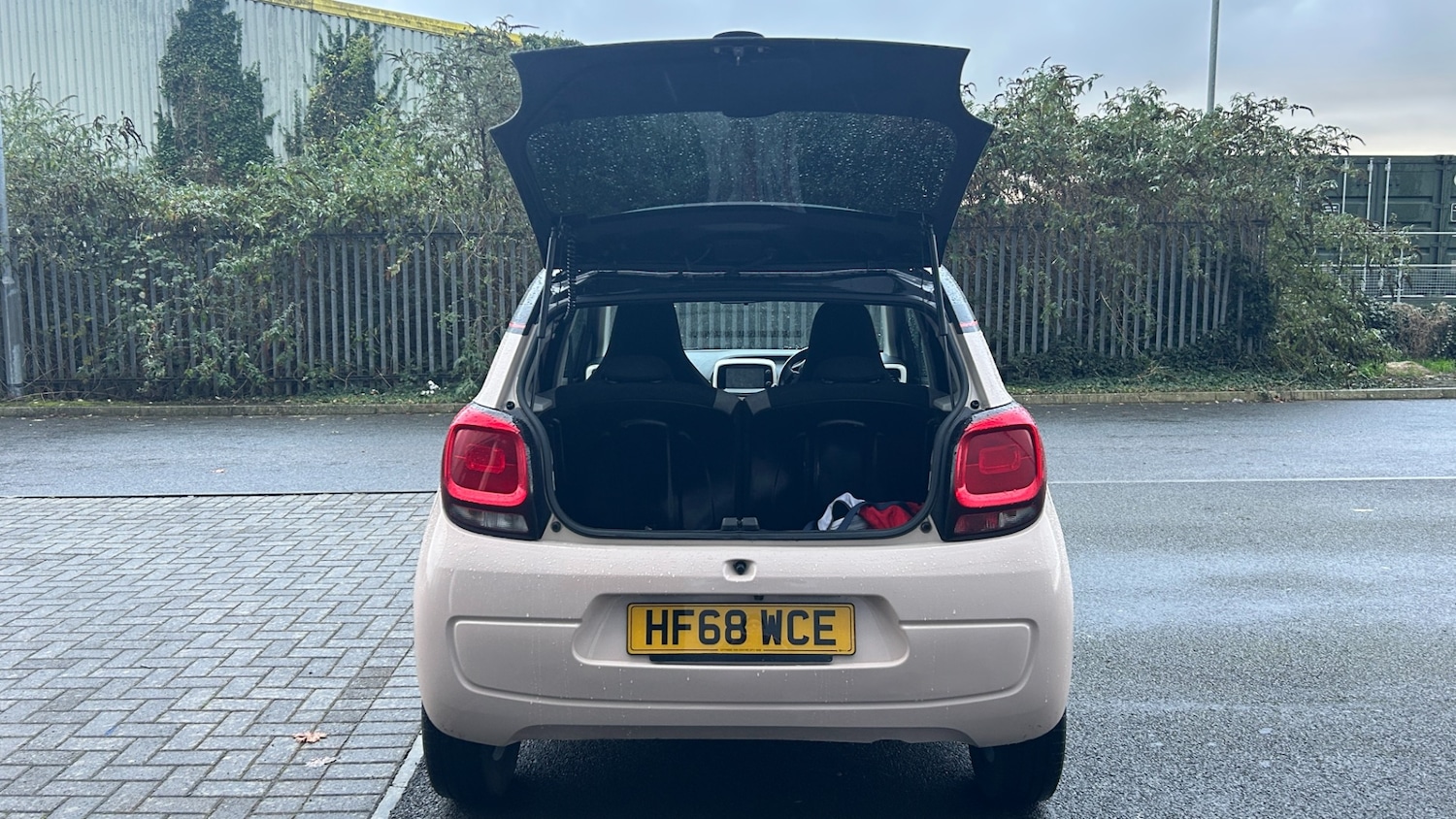 Used Citroen C1 2018 for sale - 76780421: Photo 17