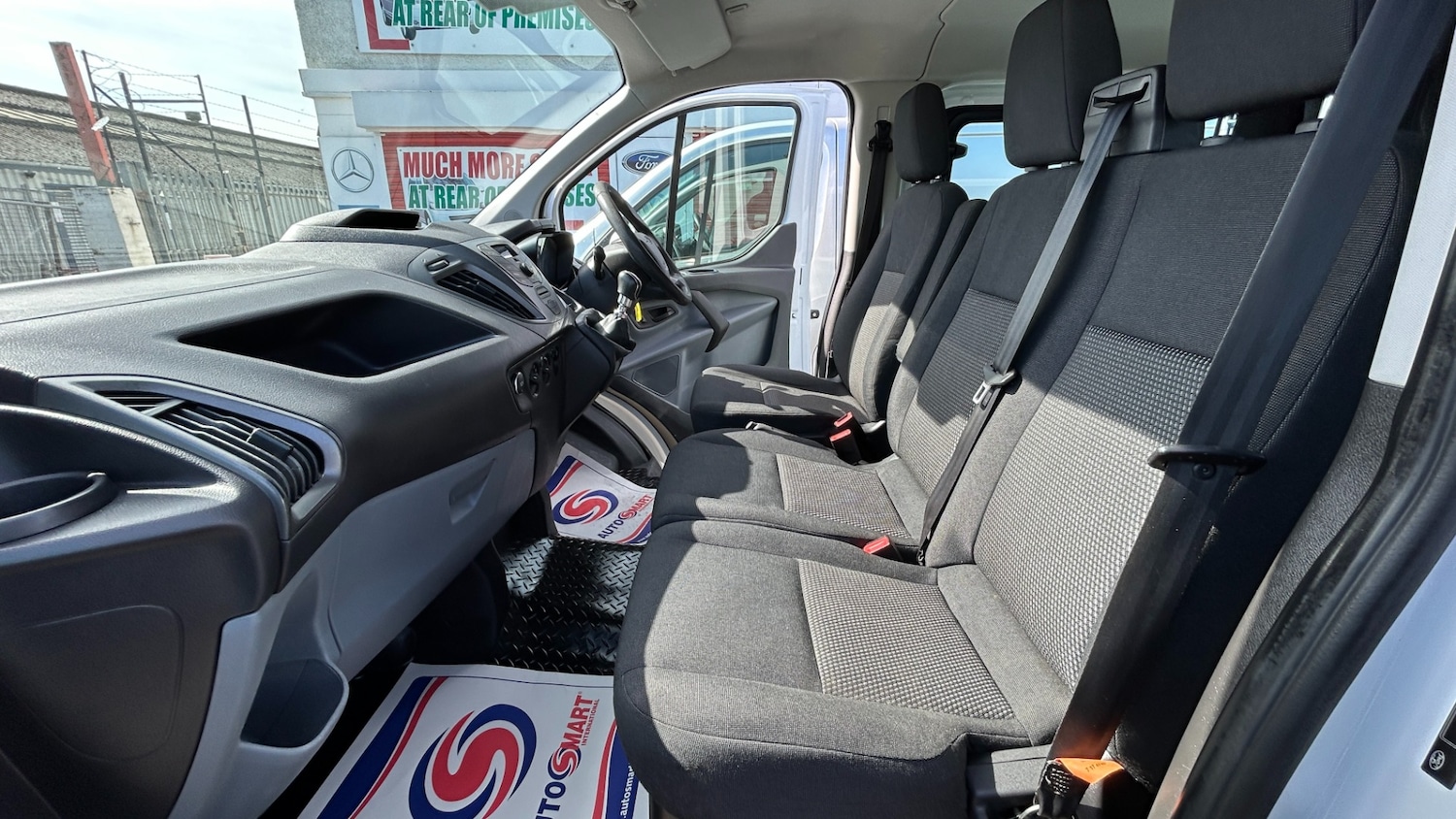 Used Ford Transit Custom 2017 for sale - 78079430: Photo 6