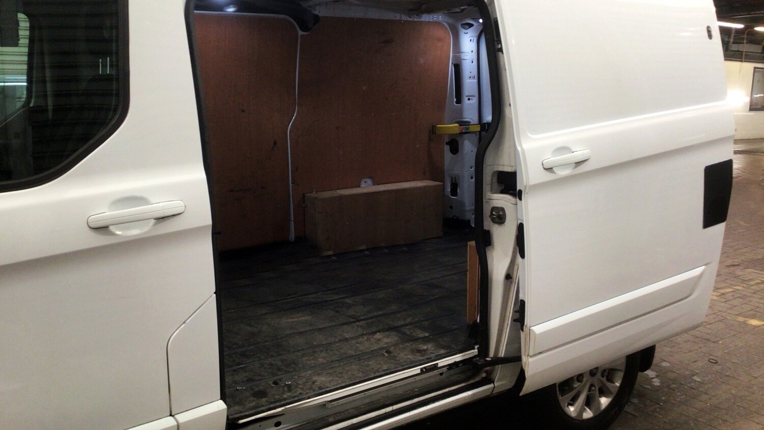 Used Ford Transit Custom 2022 for sale - 78080753: Photo 10