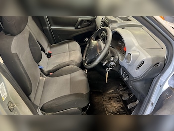 Used Peugeot Partner 2018 for sale - 79596367: Photo