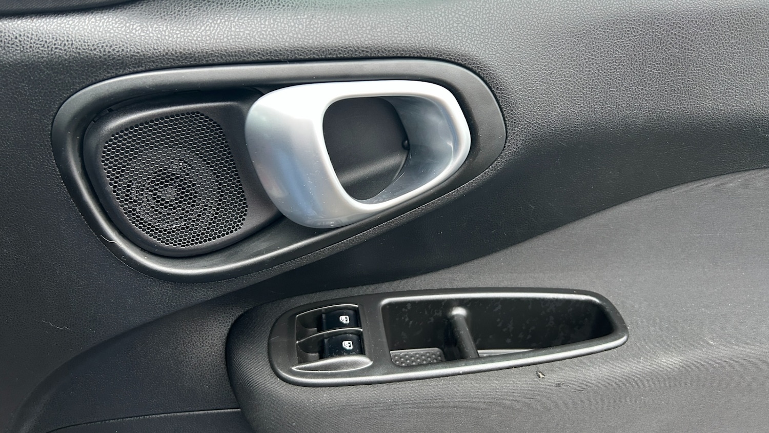 Used Fiat 500L 2014 for sale - 77034450: Photo 21